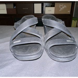 ECU Crocs heeled sandals size 7